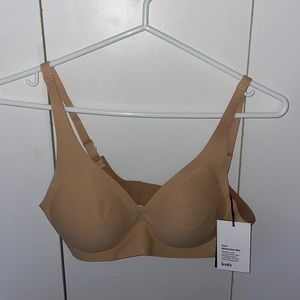 Knix nude colour padded bra.